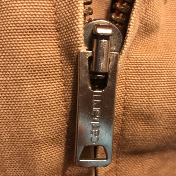 Vintage Red Quilt Lined Tan Carhartt Jacket NO HOOD - Picture 9 of 16